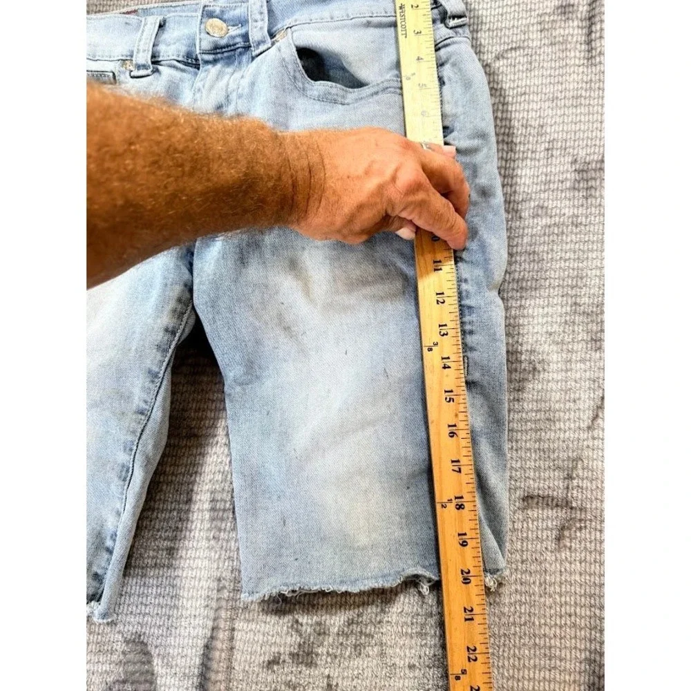 True Religion Rocco Relaxed Skinny Denim Shorts Light Wash Cut Off Mens 30X11